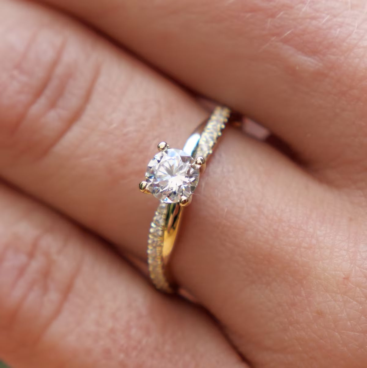 Le Sole Zirkonia