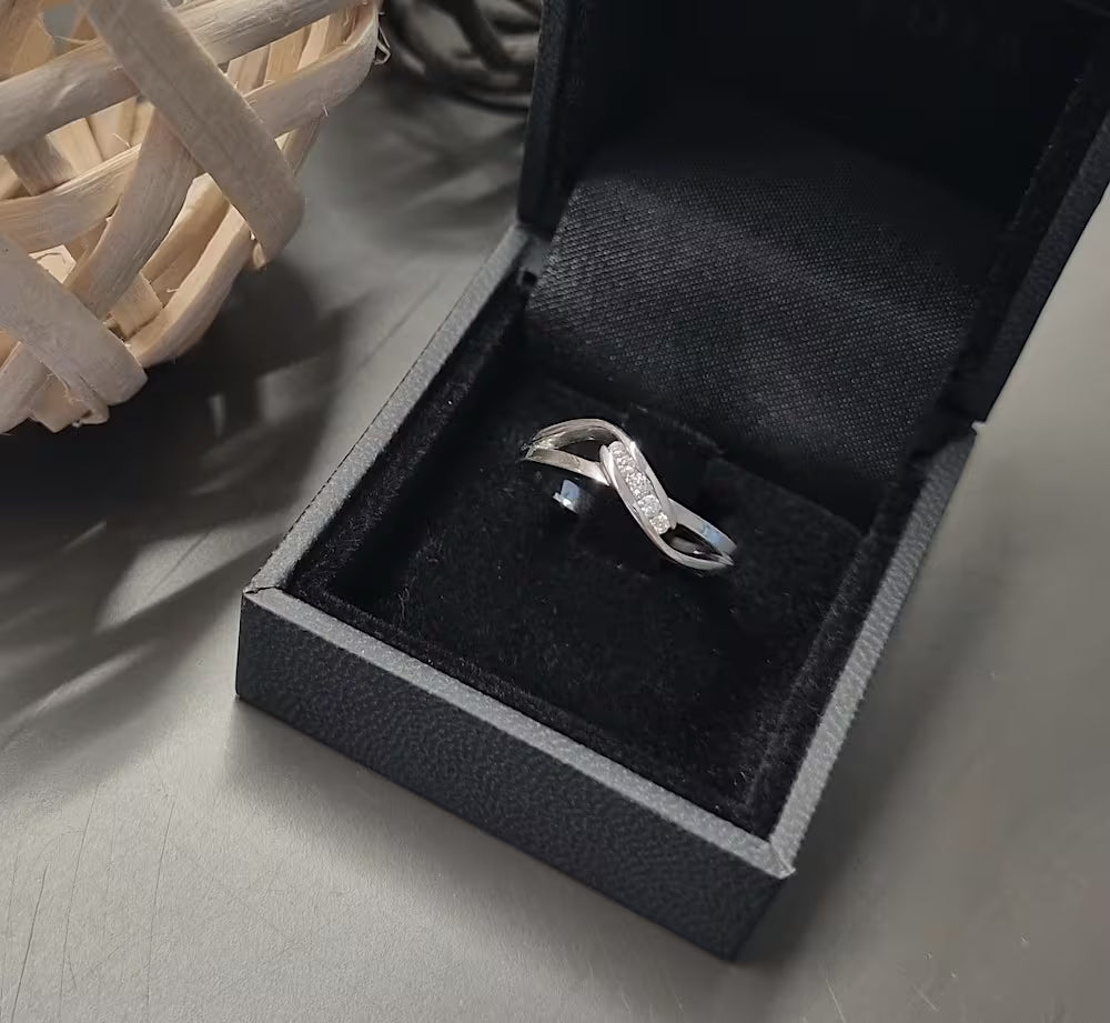 Swing 5 Stone 0,07 ct.